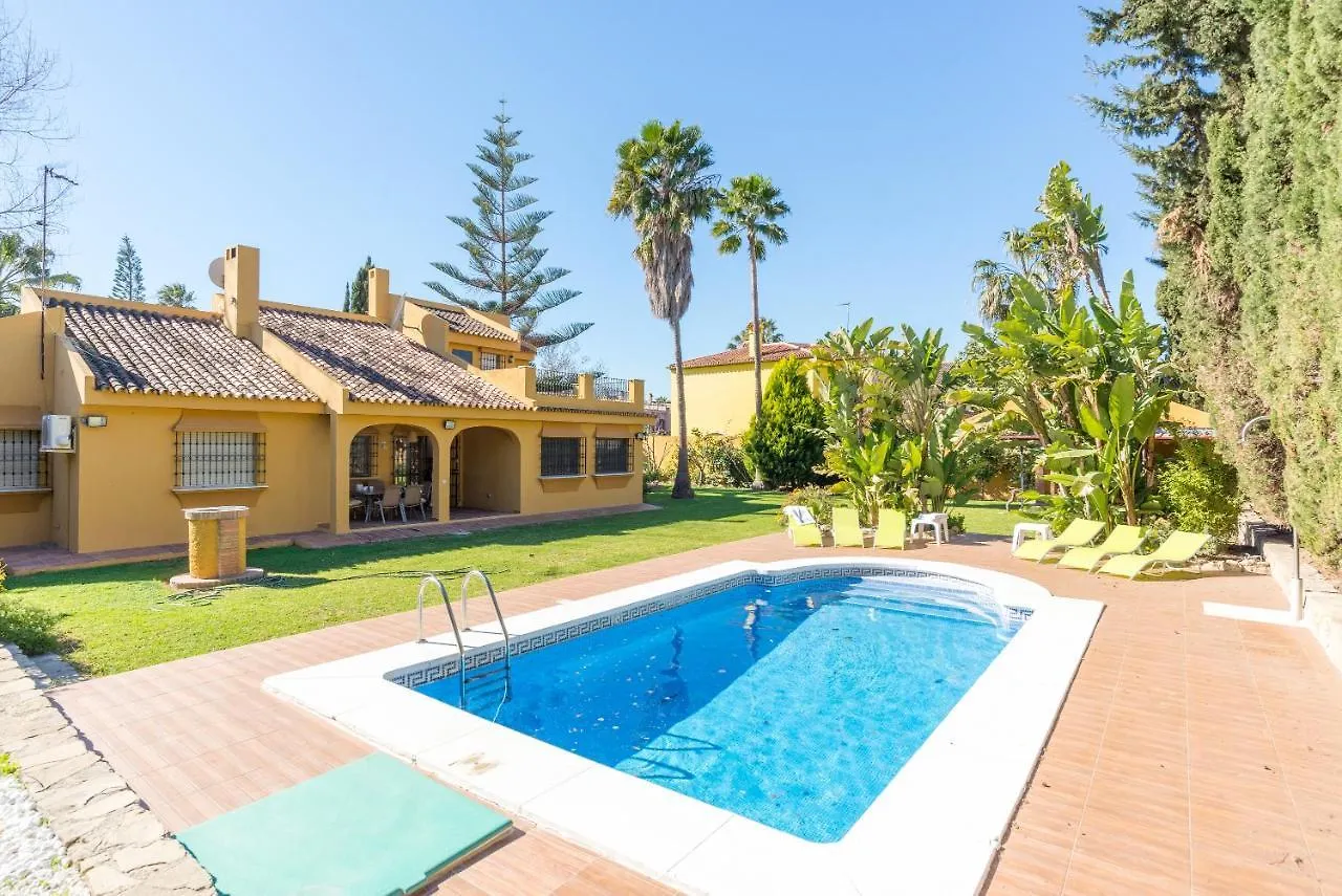 Guadalmar: Villa Con Piscina contacts